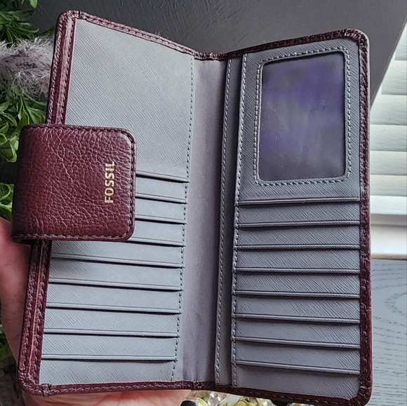 Fossil Burgundy Leather Wallet - Picture 3 of 5